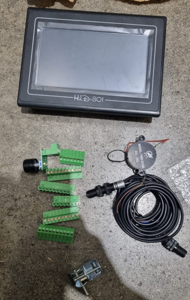 [211-0415] HMI PANTALLA P/ C09-C10