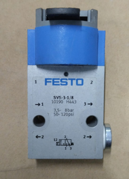 [210-0231] VALVULA MANUAL AL CUADRO